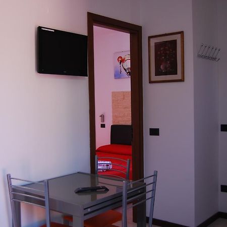 Appartamenti Corneliani II Сирмионе Экстерьер фото